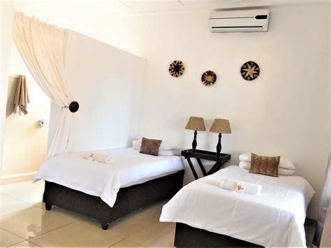 Bonamanzi Game Reserve | Budget Accommodation Deals and Offers Book Now!