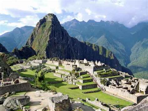 ARCHITEKTUR BILDERBUCH: Machu Picchu - ein geheimnisvoller Ort