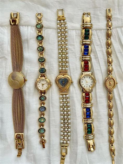 gold vintage watches 🌟 | Vintage jewelry, Jewelry fashion trends ...