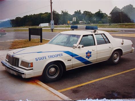 copcar dot com - The home of the American Police Car - Photo Archives