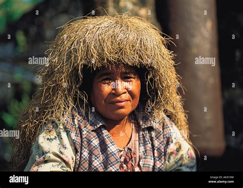 Philippines. Batanes, Ivatan people, Old woman wearing traditional grass Suot hat Stock Photo ...