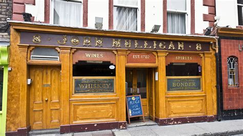 11 Best Pubs in Dublin For Guinness And Pub Food, By A Local