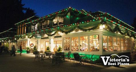 Butchart Gardens at Christmas - Victoria's Best Places