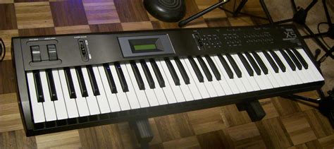 TRADED - Korg X5 Digital Synth/Keyboard - Mint Condition w/Case | TalkBass.com