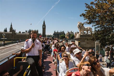 London: Big Bus Hop-on Hop-off Tour with River Cruise Option | GetYourGuide