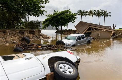 Kauai Flood 2018 | Photos and videos of devastating flooding on the ...