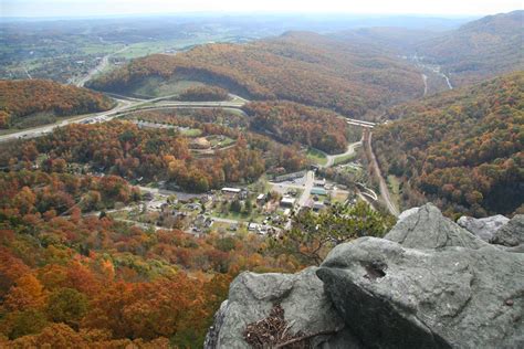 Town of Cumberland Gap | Cumberland gap, Cumberland, Natural landmarks