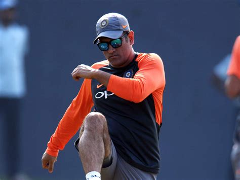 Tricky road ahead for MS Dhoni till 2019 World Cup – Percy Buzz