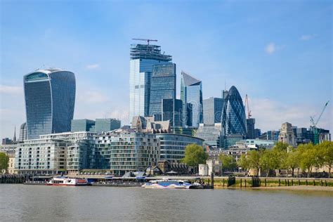 Skyline of City of London CBD Editorial Photo - Image of europe, britain: 170986436