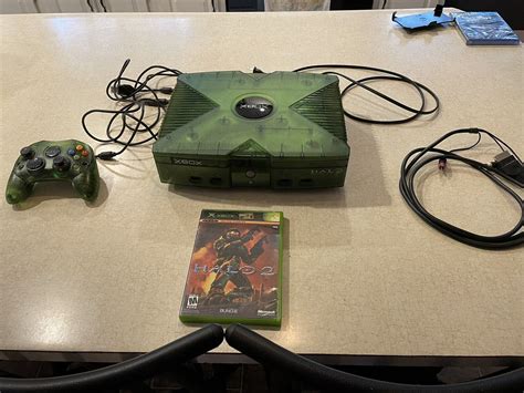 Microsoft Xbox Original Halo Special Edition Console W/ Halo Controller ...