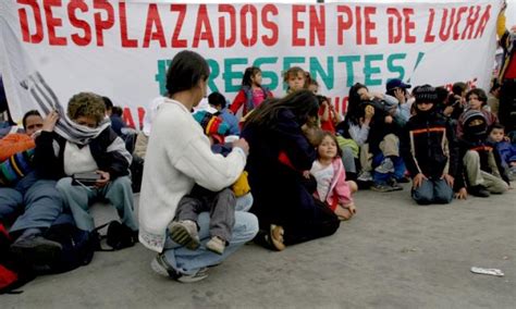 Transformando La Realidad Social: Desplazamiento Forzado en Colombia