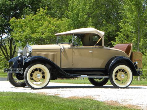 1930 Ford Model A | Volo Museum