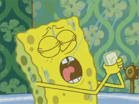 A Bob Esponja Se Le Cae El Jabón En La Ducha GIF - Baño Jabon Cuidado ...