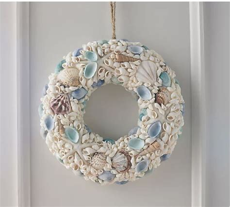 Pin by Sharon Kubalski on Wreaths | Seashell wreath, Seashell art diy ...