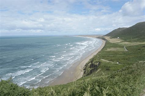 Surfing Lessons In Wales On Rhosilli Beach ⋆ Extraordinary Chaos