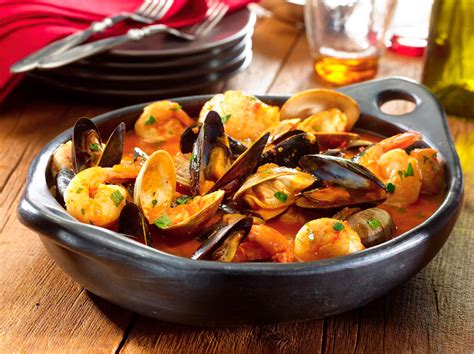 Cazuela de Mariscos – Spanish-Style Shellfish Stew - Recipes | Goya Foods | Recipe | Stew ...