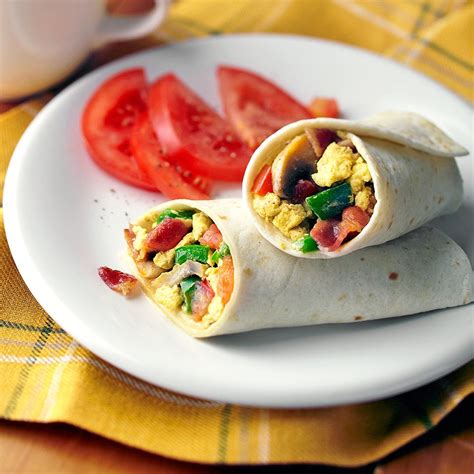 Bacon and Egg Breakfast Wraps