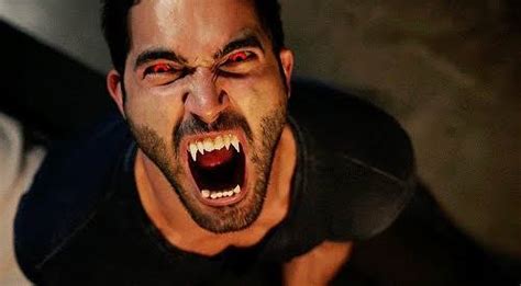 Derek Hale always alpha 🔥🤜🤛🐺 : r/TeenWolf