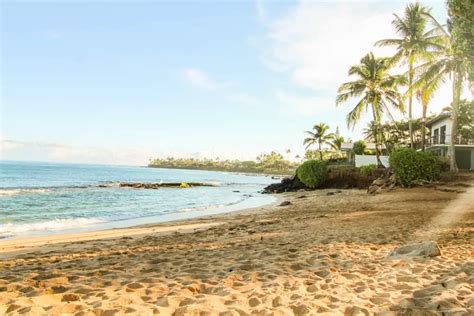 Spectacular Beaches in Paia Maui You Must Visit Now - Just Chasing Sunsets