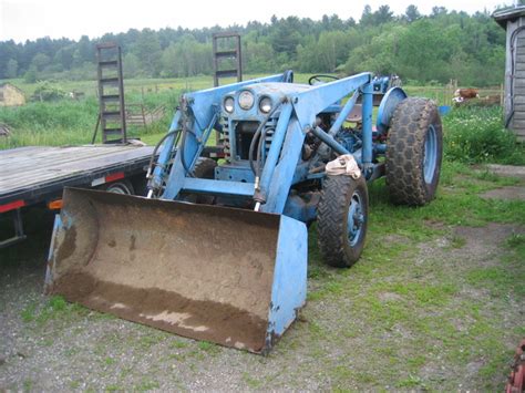 Ford 4000 industrial loader tractor