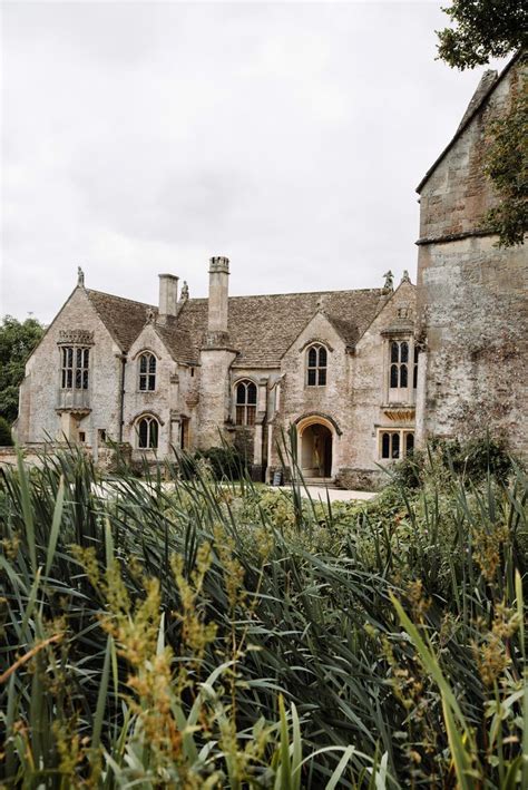 Great Chalfield Manor in Wiltshire - Poldark filming location | English ...