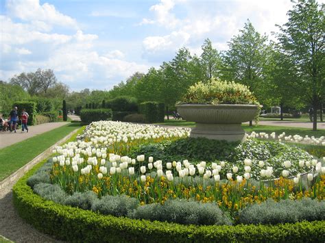 File:Regent's Park 001.JPG