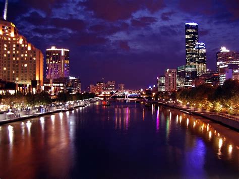 Melbourne at night Free Photo Download | FreeImages