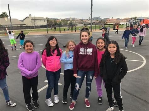 West Valley Mentors help Elementary Students to be Kind | Hemet Unified School District