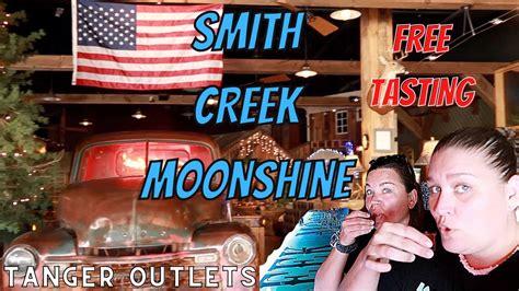 FULL SMITH CREEK MOONSHINE TASTINGS IN THE TANGER OUTLETS PIGEON FORGE ...