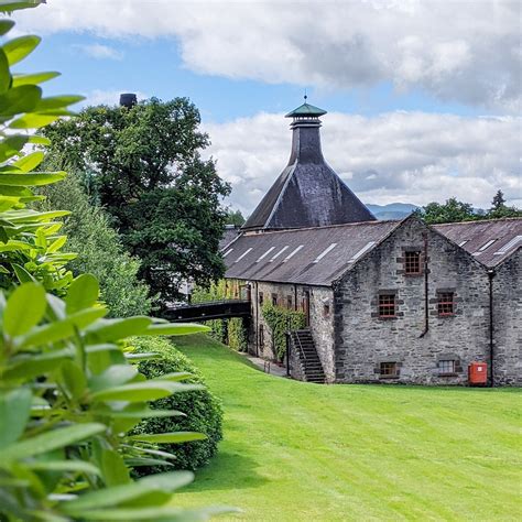 dewars aberfeldy distillery - my veggie travels