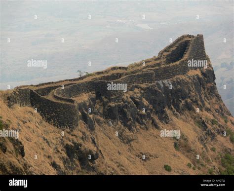 Torna fort, zunjar machi, Maharashtra, India Stock Photo: 15525017 - Alamy