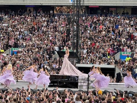 Taylor Swift ♡ The Eras Tour | Edinburgh, Scotland: Murrayfield Stadium ...