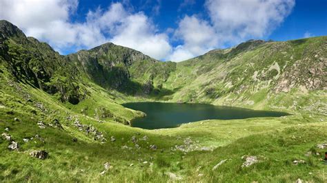 The 11 Best Snowdonia Hiking Routes (Top Eryri Walks) – Wandering Welsh Girl