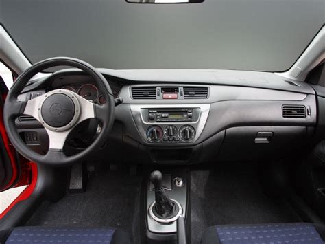 2003-2006 Mitsubishi Lancer Evolution 8/9 Interior – InterTek Fabrication