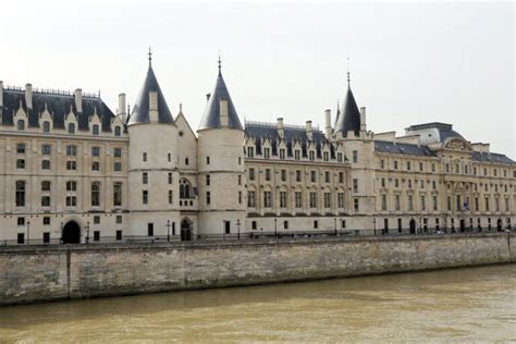 8 Curious Facts about La Conciergerie, Paris | World In Paris