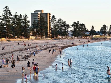 10 Best Adelaide Beaches for Swimming & Surfing | Man of Many