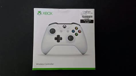 White Xbox Wireless Controller, Video Gaming, Video Game Consoles, Xbox ...