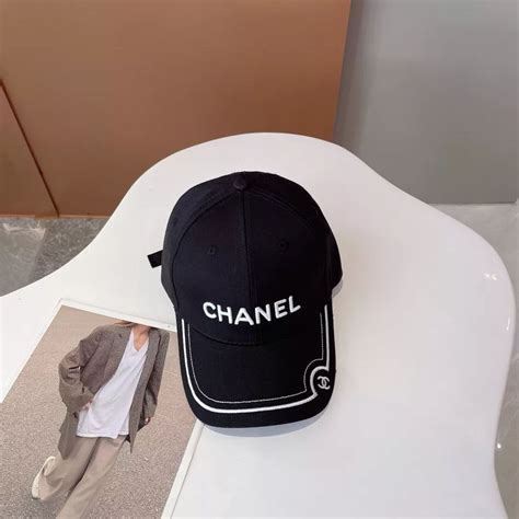 CHANEL 2022 new baseball cap peaked cap black $78 | Fantasias femininas ...