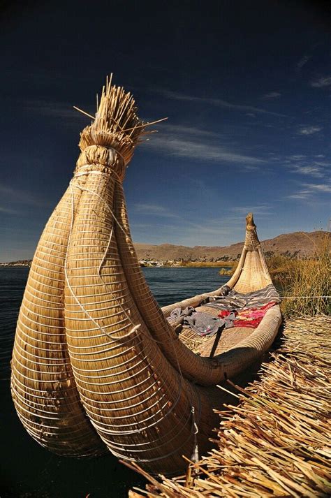 Balsa de Totora en el Lago Titicaca #Puno | Peru travel, South america ...