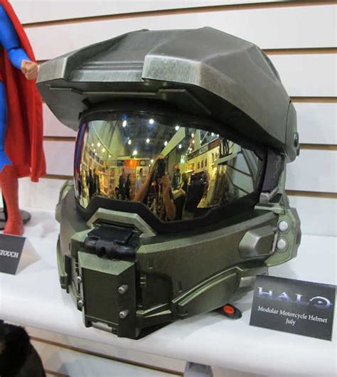 Halo Master Chief Motorcycle Helmet Up for Order! Toy Fair 2015 - Halo ...