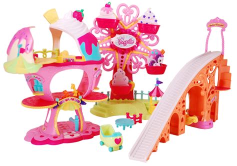 Amazon.com: My Little Pony Ponyville Deluxe Playset: Toys & Games