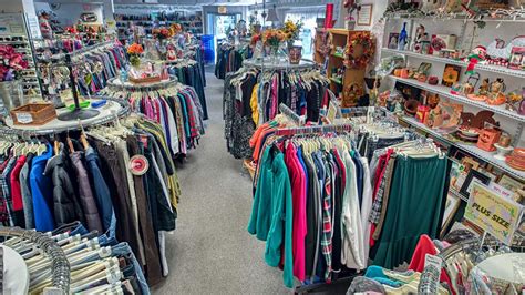 Expert Tips: Thrift Shopping Like a Pro