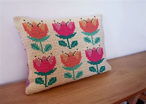 Peonias set of 5 tapestry crochet cushion patterns | Crochet pillow ...