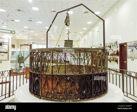 Makkah gate history hi-res stock photography and images - Alamy