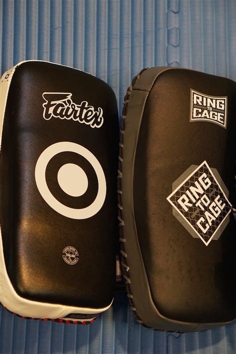 Ring to Cage Elite Curved Thai Pads Review & vs Fairtex Curved | Sherdog Forums | UFC, MMA ...