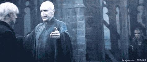 Voldemort Laughing GIFs - Find & Share on GIPHY