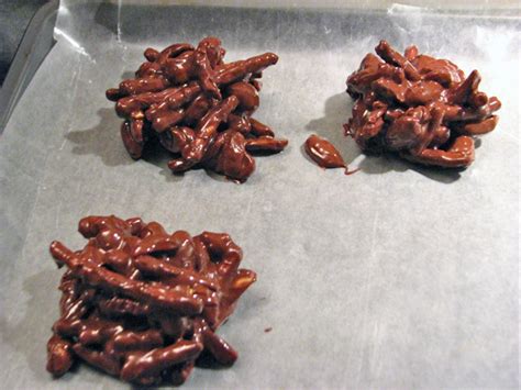 Chocolate Chow Mein Clusters – Claudia's Cookbook