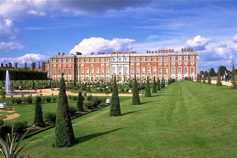 Hampton Court Palace