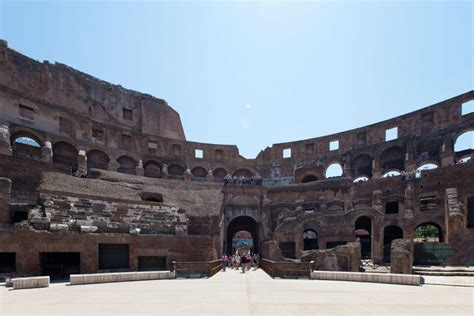 Best Time of Season to Give a Tour of the Colosseum in Rome