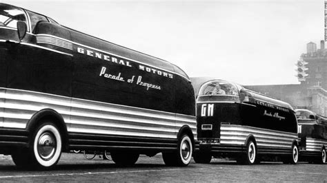 CARHUNTER : GENERAL MOTORS PARADE OF PROGRESS- FUTURLINER OR STREAMLINER?